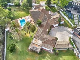 Unifamiliar Separadas En venta en Casasola, Estepona photo 0