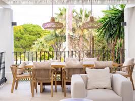 Unifamiliar Separadas En venta en Marbella photo 0