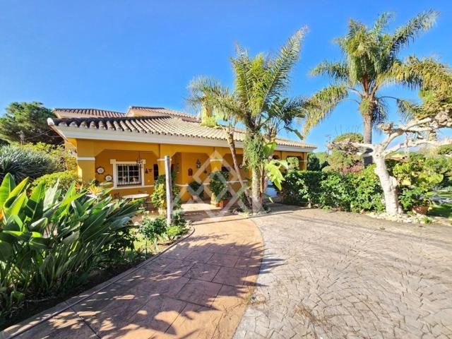 Unifamiliar Separadas En venta en Santa Clara, Marbella photo 0