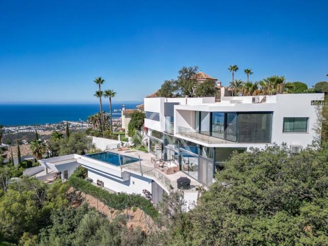 Unifamiliar Separadas En venta en Marbella photo 0
