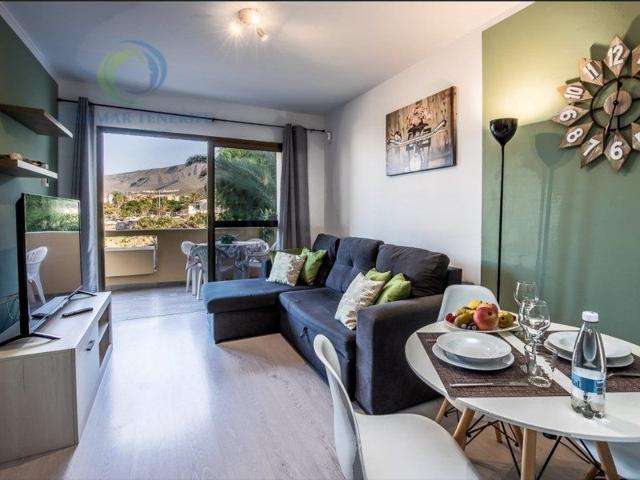 Apartamento en Costa Adeje photo 0