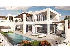 Villa en Costa Adeje photo 0