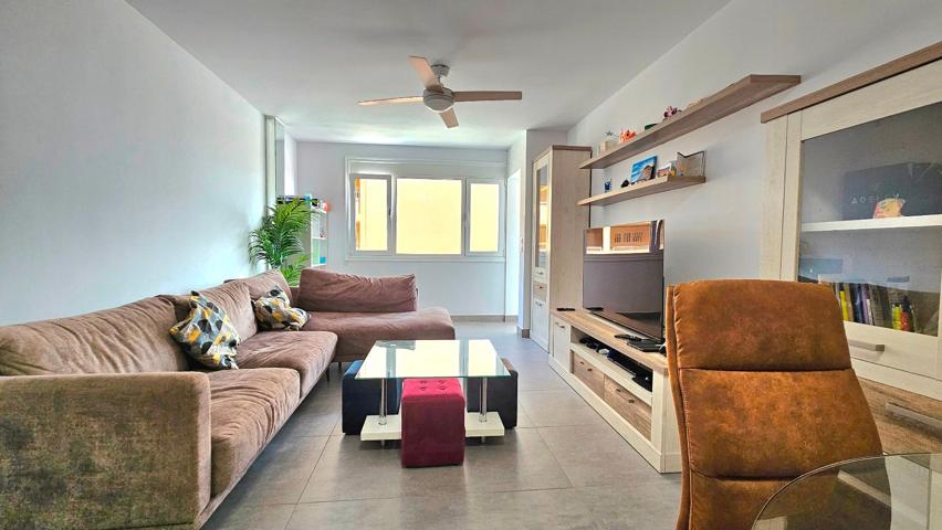 Exclusivo Apartamento Reformado en Venta en El Médano photo 0
