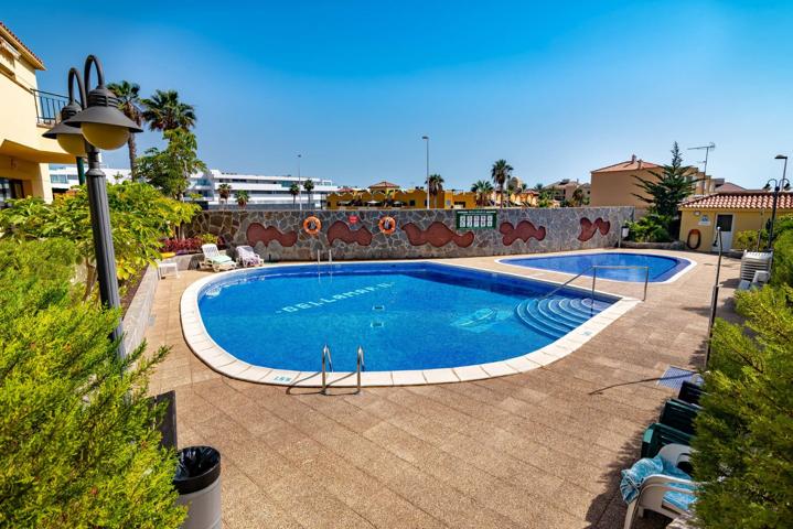 Apartamento en alquiler en El Duque, Costa Adeje photo 0