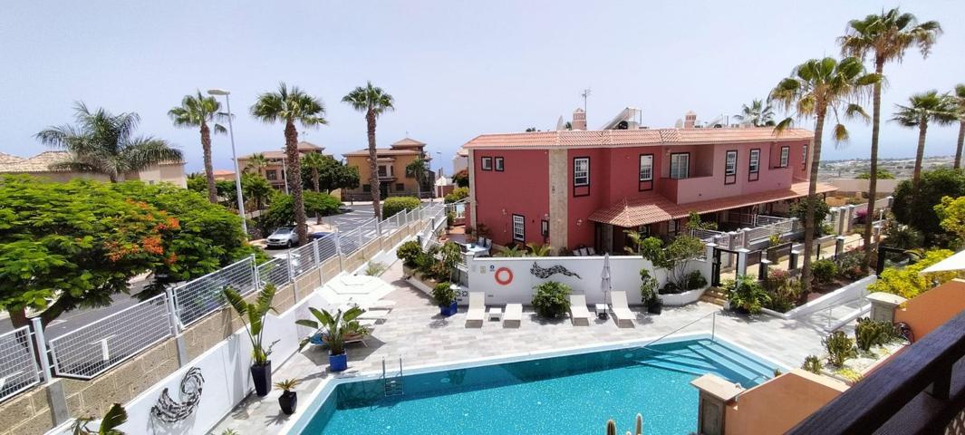 Casa adosada con vistas al mar en El Galeón, Adeje photo 0