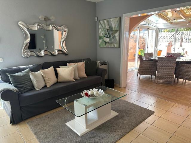 Apartamento en planta baja a 2 minutos de la Playa de Troya Playa de Las Américas photo 0