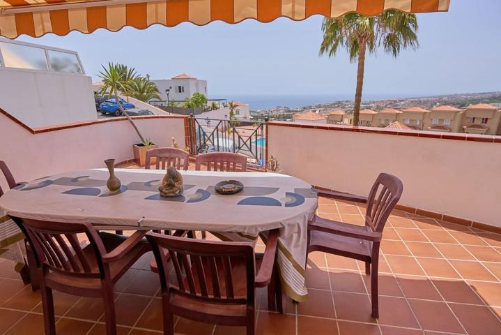 Dúplex en Torviscas Alto con vistas, comodidad y ubicación privilegiada photo 0