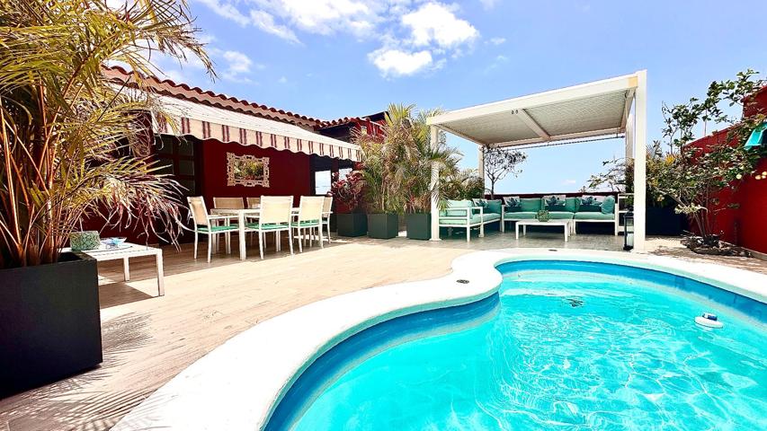 Adosado con Vistas Panorámicas al Mar y la Montaña Madroñal de Fañabé photo 0