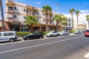 Oportunidad en Los Abrigos: Moderno Apartamento Cerca del Mar photo 0