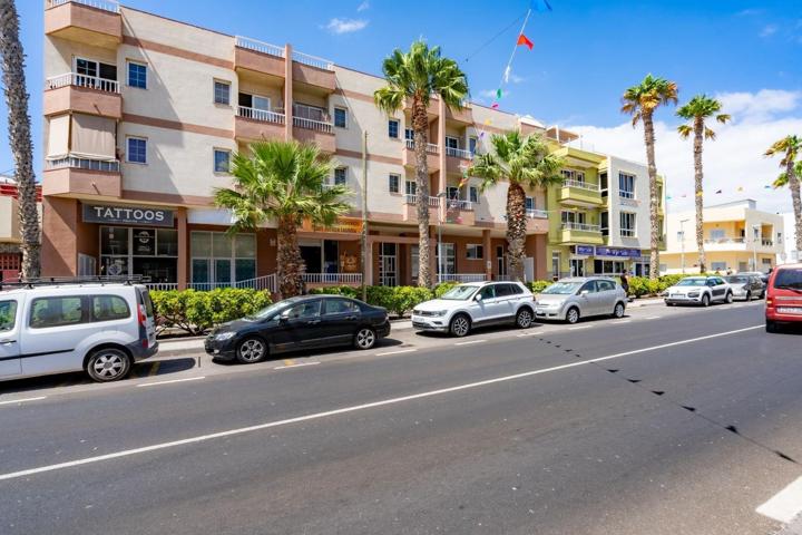 Oportunidad en Los Abrigos: Moderno Apartamento Cerca del Mar photo 0