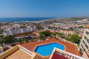 Apartamento con vista panoramica en Costa Adeje photo 0