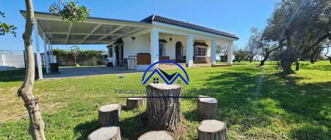 Villa En venta en Sanlúcar de Barrameda photo 0