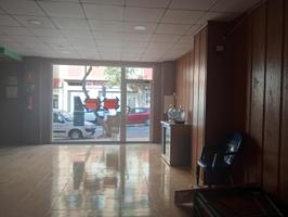 Local En venta en Motril photo 0