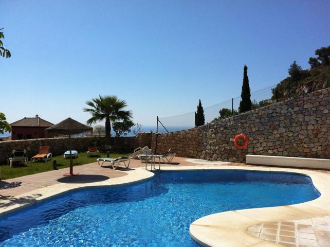 Piso En venta en Almuñécar photo 0