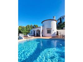 Villa con piscina en Monte Pego, luminosa y con vistas abiertas photo 0