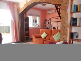 Venta de piso en Santa Perpètua de Mogoda photo 0