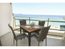SE ALQUILA PRECIOSO APARTAMENTO EN PRIMERA LINEA DE PLAYA EN CALPE (ALICANTE) photo 0