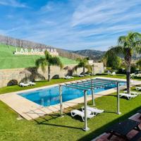 Dúplex En venta en Estepona photo 0