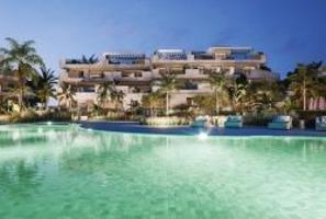 Piso En venta en Estepona photo 0