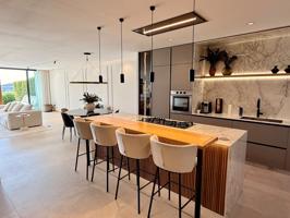 Villa En venta en Benahavís photo 0