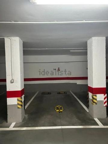 Parking En venta en San felipe neri photo 0