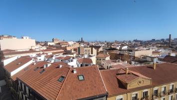 Piso En venta en San felipe neri photo 0