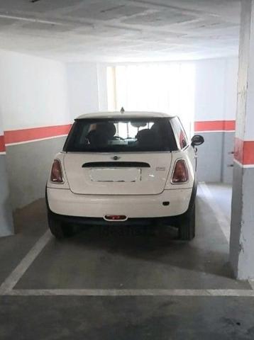 Parking En venta en San felipe neri photo 0