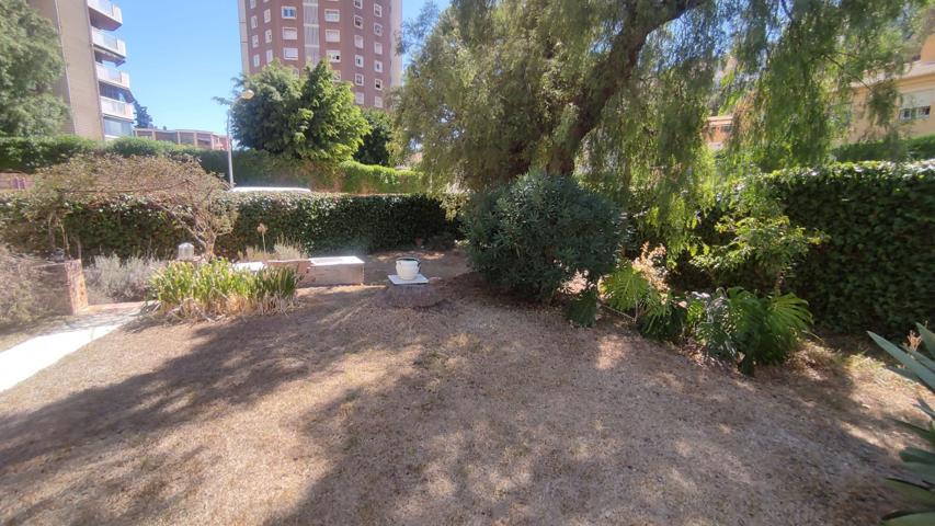 Villa En venta en Las palmeras photo 0