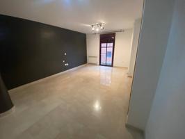 Venta de piso en Jaén Capital photo 0