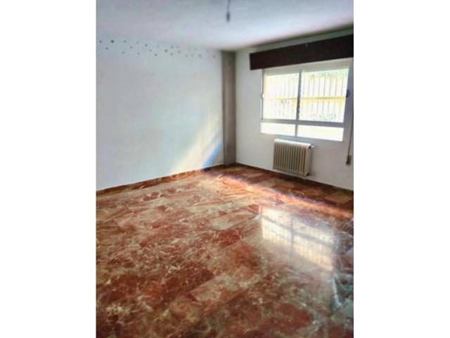 Venta de piso en Jaén Capital photo 0