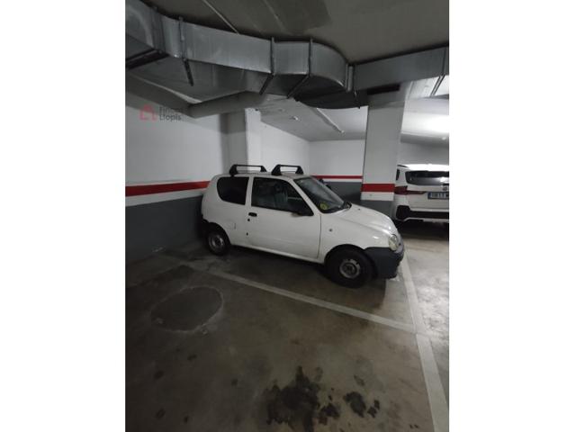 Parking Subterráneo En venta en Barcelona photo 0