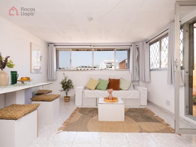 Piso En venta en Barcelona photo 0