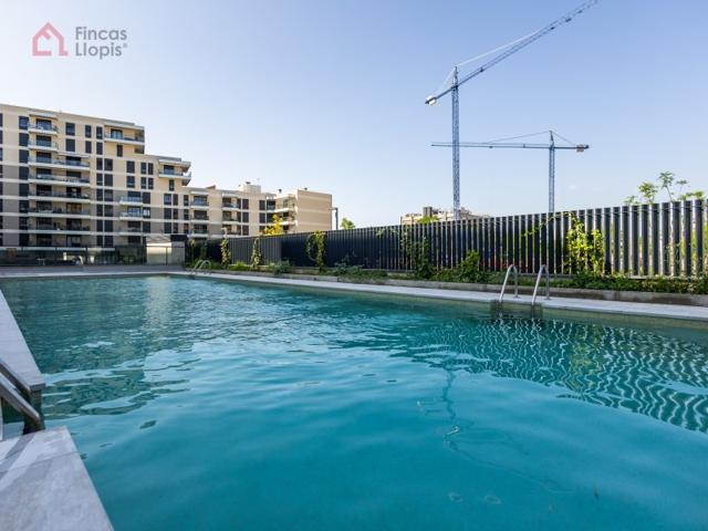 Piso En venta en Barcelona photo 0