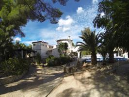 Villa En venta en Dénia photo 0