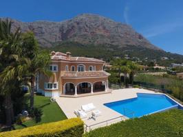 Villa En venta en Jávea-Xàbia photo 0