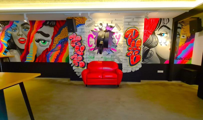 Local En venta en Oliva photo 0