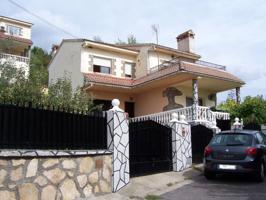 Chalet independiente con piscina photo 0