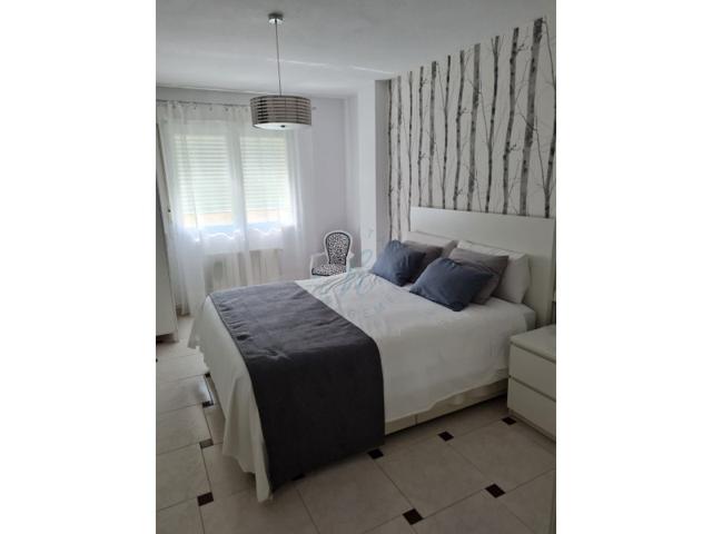 Piso En venta en Tavernes Blanques photo 0