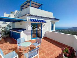 Vive en la cima del Mediterráneo: Tu ático - dúplex con vistas a la Sierra de Irta y al mar. photo 0