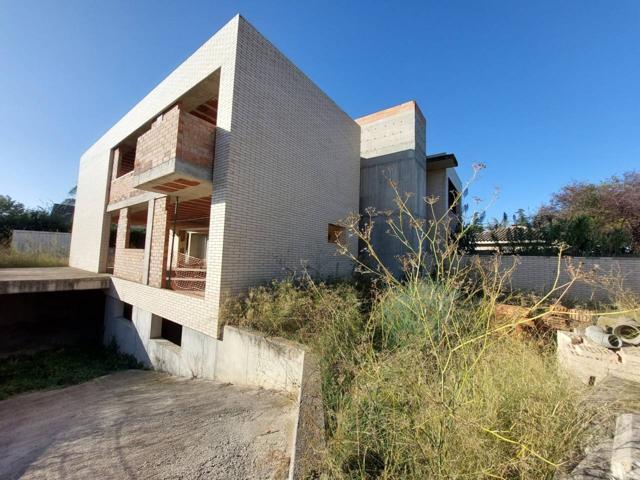 CASA PARA ACABAR EN VENTA EN EL XARÓ photo 0