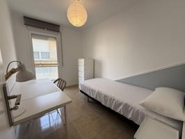 HABITACIÓN PARA ESTUDIANTES EN IGUALADA - 650m de la Universidad de Enfermería photo 0