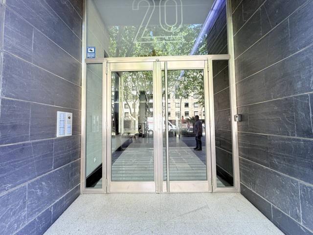 Piso en pleno Paseo Carmelitas photo 0
