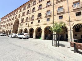 Venta de negocio en Plaza Mayor photo 0