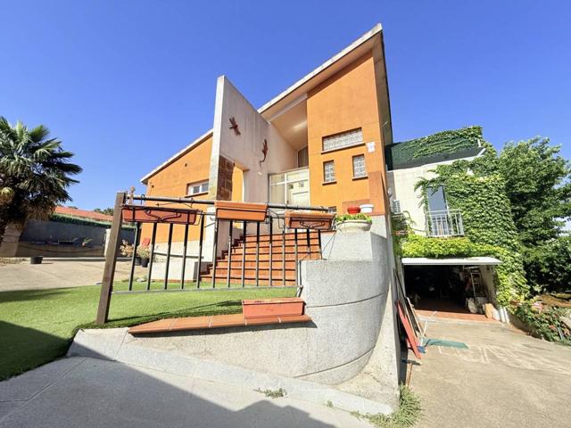 Casa unifamiliar en Pinar de Alba photo 0