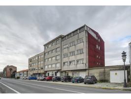 Edificio en venta en Barco (Iria) photo 0