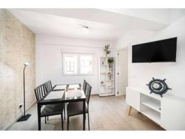 OPORTUNIDAD, en venta dos fantásticos apartamentos totalmente reformados y amueblados en pleno centro de Benidorm photo 0