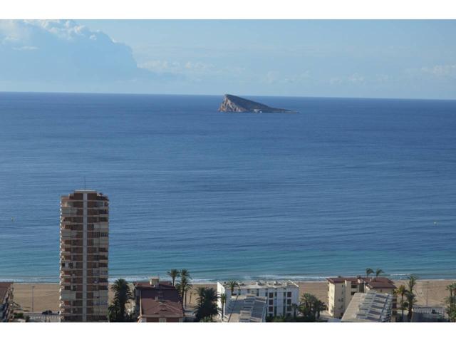 'Exclusivo Piso de Lujo en Poniente Benidorm: Recién Reformado, Vistas al Mar y Totalmente Soleado' photo 0