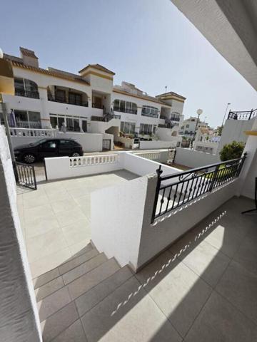 Venta de piso en Orihuela costa, de 65m2 con 2 dormitorios y 1 baño photo 0