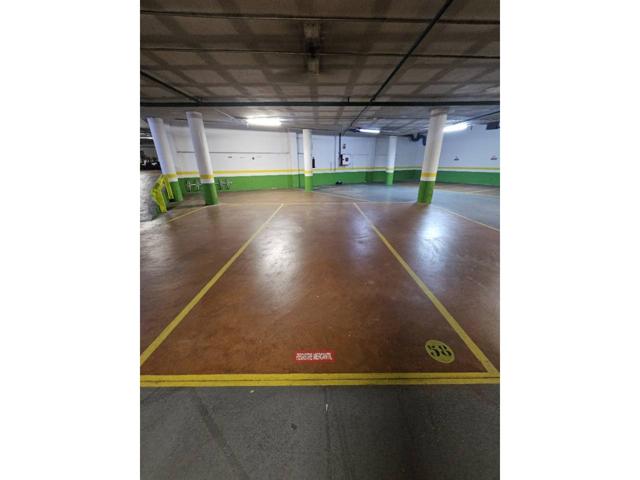 Garaje en venta en Barcelona Capital photo 0