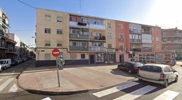 Piso En venta en Butarque photo 0